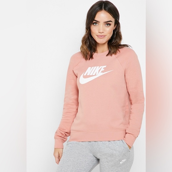 NIKE Women’s Sportswear Club Fleece Crew-Neck Sweatshirt - Picture 1 of 2